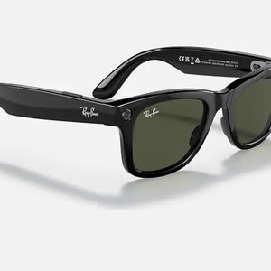 RAY-BAN STORIES | WAYFARER